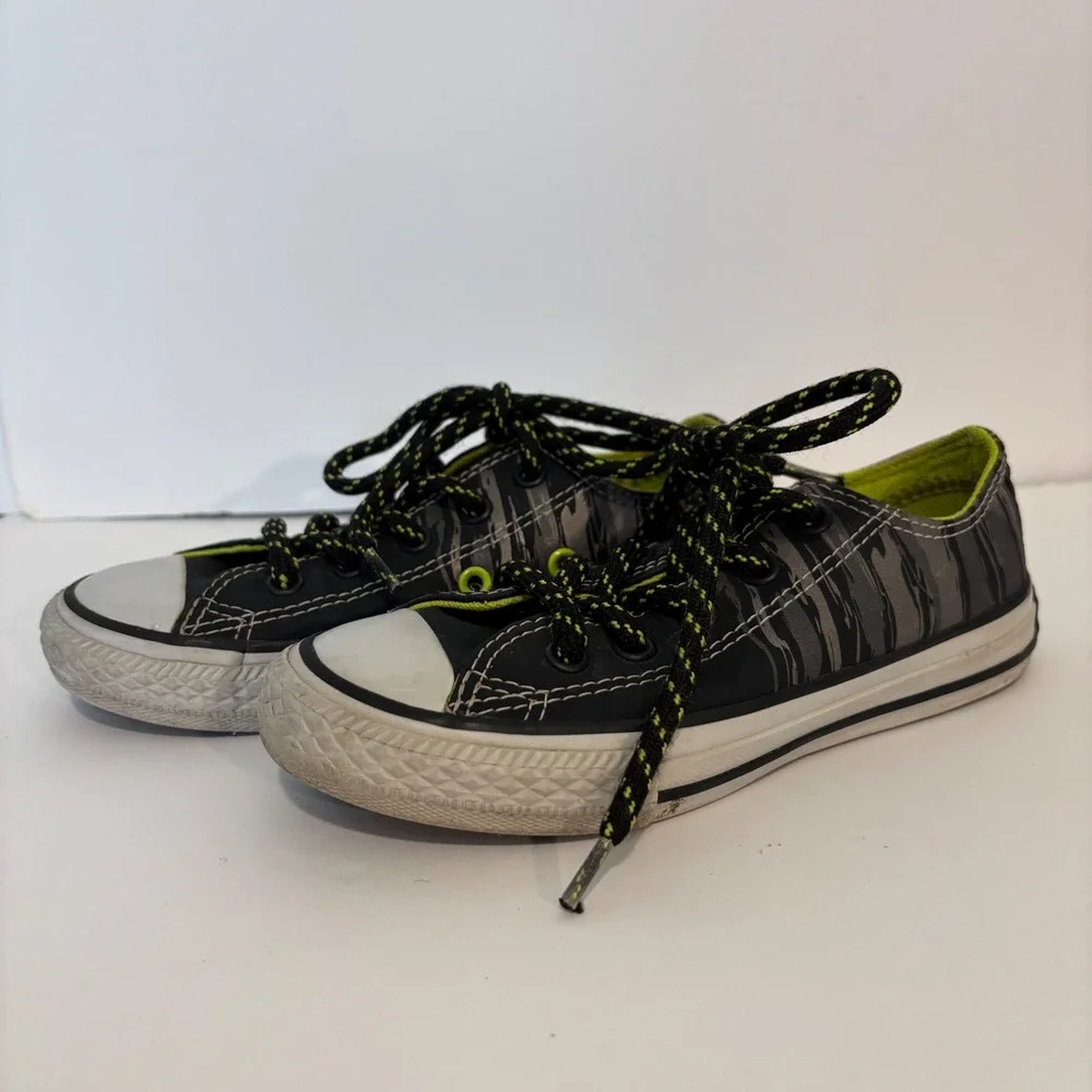 Converse All Star Kids 11.5 Shoes Black Gray‎ Lime Sneakers Low Top Chuck Taylor
